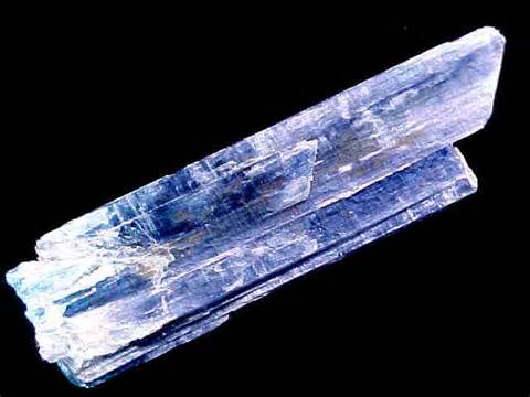 Määritelmä kyanite