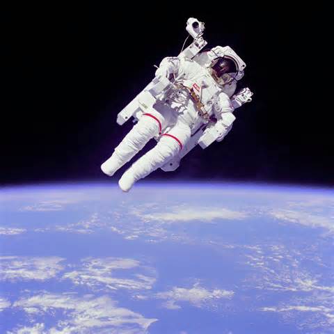 Definicja astronaut