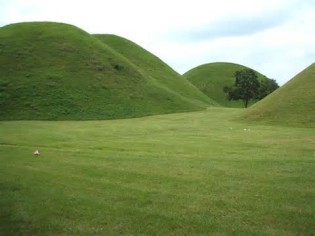 Definitions of mounds