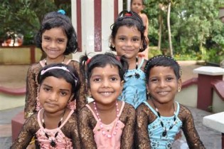 Definisi orphanages