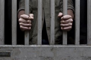 ความหมายของ prisoner