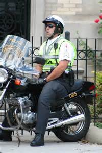 definisyon nan uniformed